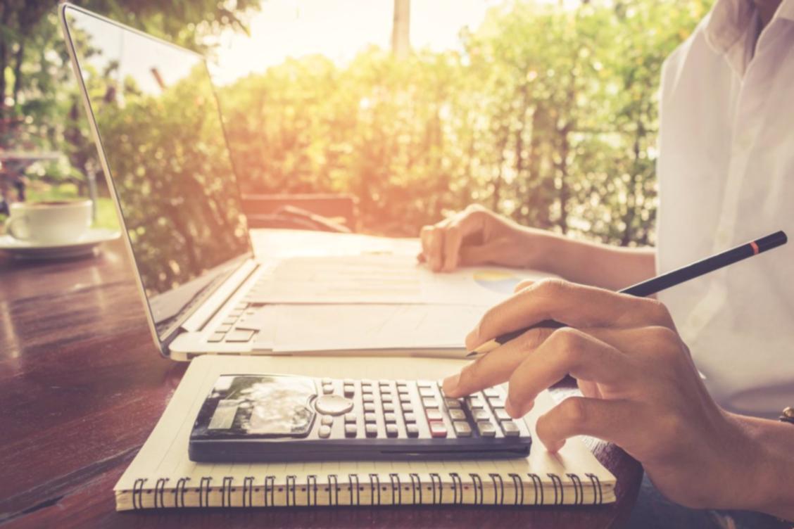 Detaillierte Finanzauswertung und Berichterstattung